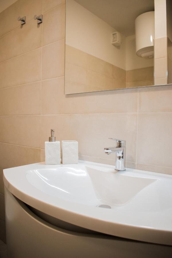 מאלצ'סינה Ca Rita Apartments מראה חיצוני תמונה
